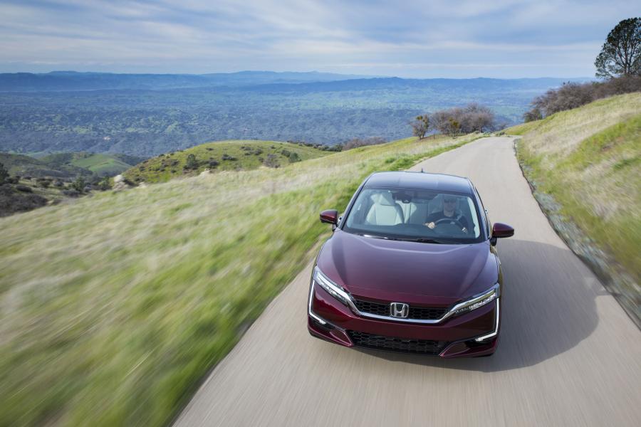  Honda Clarity Fuel Cell 2019 года  (NA) (фото 9 из 50)